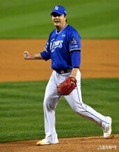 김태훈, 위기 넘기고 주먹 불끈!