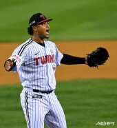 에르난데스 ‘승리의 포효~’