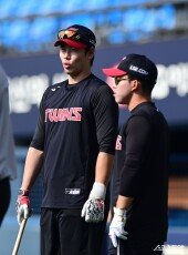 홍창기-문성주, LG 타선의 미래