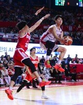 박지훈, 환상적인 더블클러치