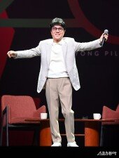 조용필 ‘11년 만에 20집 앨범 발매