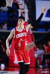 김선형 ‘추격의 3점슛’