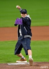 BTS 제이홉 ‘세계가 주목하는 시구~’