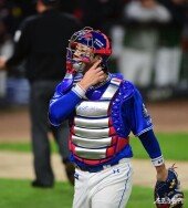 아쉬운 1회 마친 강민호