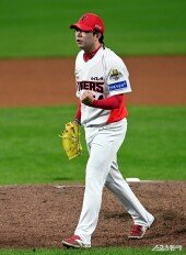 양현종, 삼진 잡고 주먹 불끈!