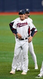 송성문 ‘즐겁게 훈련’