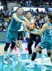 양인영-김소담 ‘리바운드 전쟁’