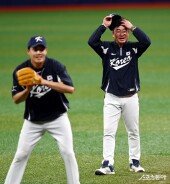 류중일 감독 ‘임찬규 컨디션이 좋아 보이네~’