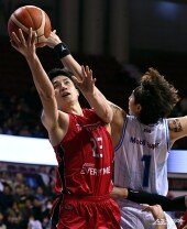 배병준, 내 슛은 막을 수 없어~