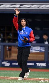 실바 ‘쿠바 응원해주세요’