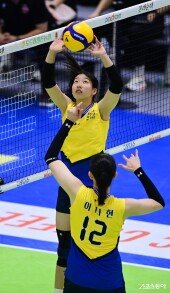 김사랑, 부상으로 빠진 김다인 대신해서