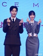 이민기-한지현, ‘페이스미’ 사랑해주세요