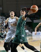 강상재 ‘잡아야해’