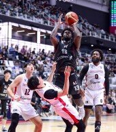 해먼즈 ‘높이 올라’