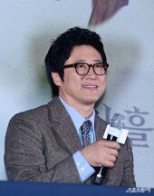 박신양, 오랜만에 보는 미소