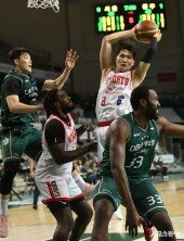 안영준 ‘완벽 리바운드’