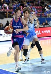 최예슬 ‘들어가자’