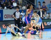 키아나 스미스 ‘수비를 따돌려야해’