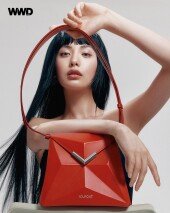 나나, 전신 문신 지우고 매끈한 바디라인…모델 포스 [화보]