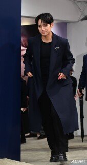 세븐틴 민규, 수줍은 등장