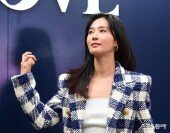 유리, 소녀시대 짬 나오는 제품 촬영