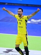 스테이플즈, 서브 득점에 주먹 불끈!