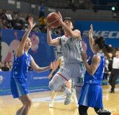 진안 ‘골밑 슛’