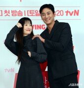 주지훈-정유미 ‘알콩달콩 원수들의 로맨스’