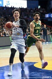 이우석 ‘속공이다’