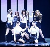 이즈나 ‘무한 가능성을 지닌 소녀들’