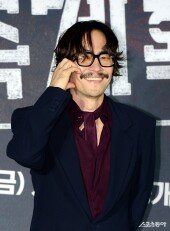 류승범, 스윗한 볼하트