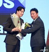 정회열 ‘아들아 축하한다’