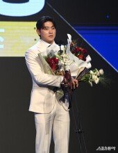 김도영 ‘팀 동료들의 도움으로’