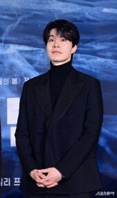 이동욱, ‘하얼빈’ 제작보고회 왔어요