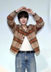 규현 ‘리본 하트’