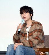 규현 ‘목소리라는 기본에 충실한 앨범’