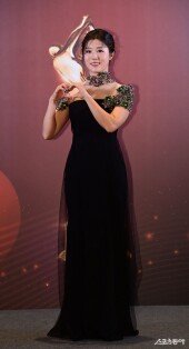 김재희, 여배우 같은 포토월