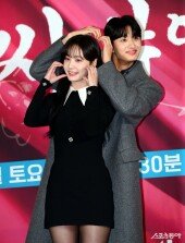 연우-김재원 ‘시선강탈 선남선녀~’