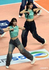 앙증맞고 귀여운 치어리더~