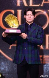 김도영, 리얼글러브 ‘올해의 선수상’