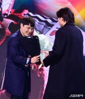 박동원, 기분 좋은 미소