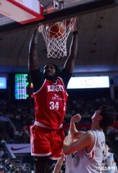 워니 ‘투핸드 덩크’