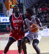 해먼즈 ‘워니 비켜’