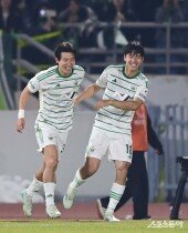 전진우, 1점 도망가는 추가골