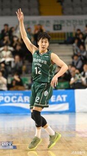 김영현 ‘3점 꽂았다’