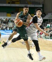 알바노 ‘리바운드 성공’