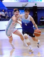 이경은 ‘공격 들어간다’