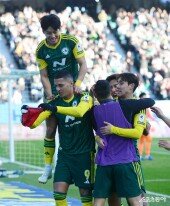 티아고, 전북 살린 벼락골