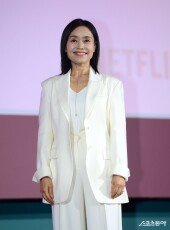 강애심, 엄마 미소 가득~