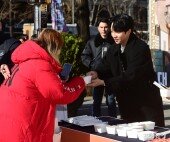 이승기, 만두 드세요